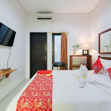 D'Tamblingan Guest House At Taman Griya Jimbaran Redpartner - Minimum Stay 30 Nights מראה חיצוני תמונה