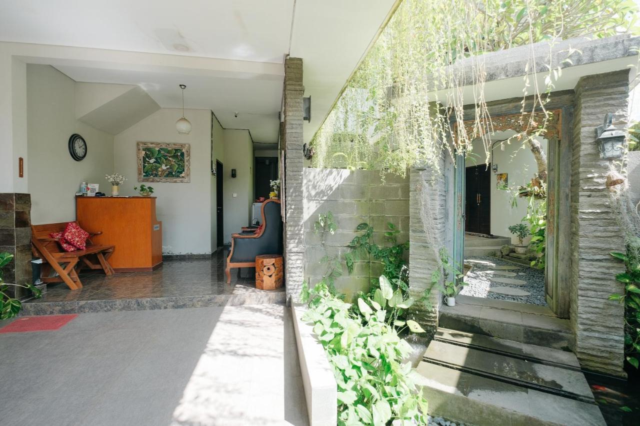 D'Tamblingan Guest House At Taman Griya Jimbaran Redpartner - Minimum Stay 30 Nights מראה חיצוני תמונה