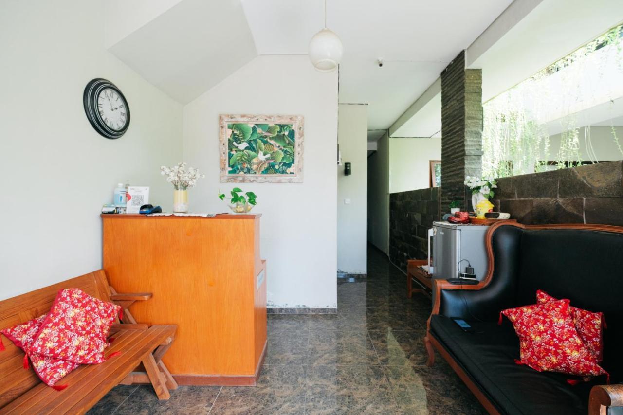 D'Tamblingan Guest House At Taman Griya Jimbaran Redpartner - Minimum Stay 30 Nights מראה חיצוני תמונה
