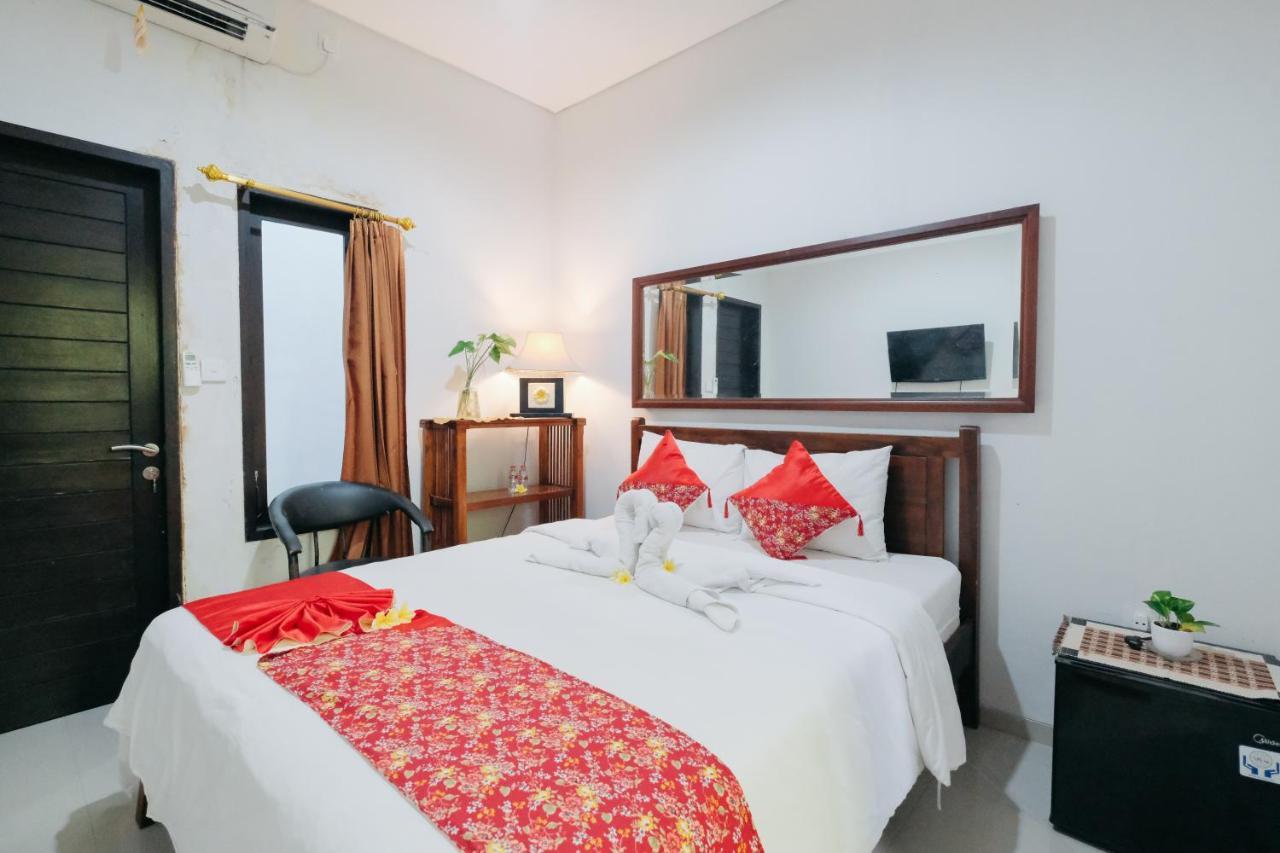 D'Tamblingan Guest House At Taman Griya Jimbaran Redpartner - Minimum Stay 30 Nights מראה חיצוני תמונה