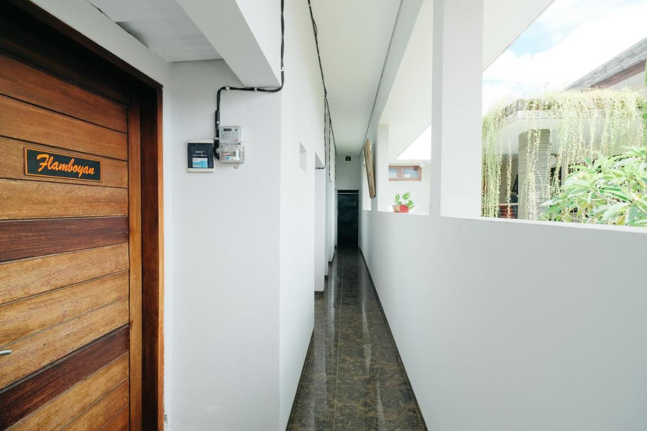 D'Tamblingan Guest House At Taman Griya Jimbaran Redpartner - Minimum Stay 30 Nights מראה חיצוני תמונה
